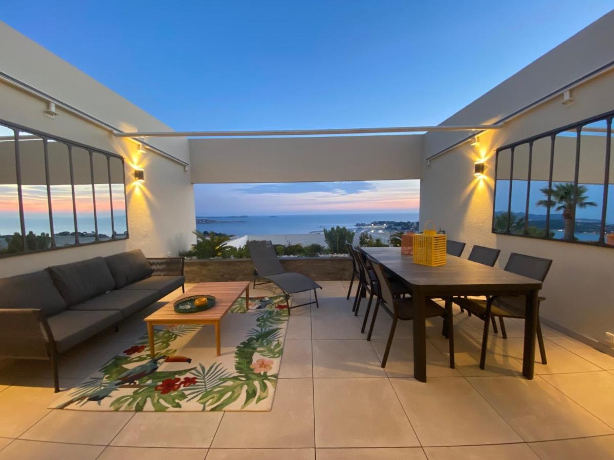 Superbe T2 44M2 - Grande Terrasse Vue Mer Panoramique Exceptionnelle Piscine - Parking Bandol Luaran gambar